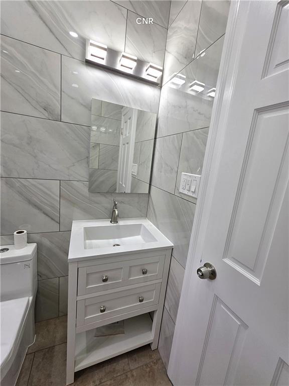 Building Photo - 316 E 94th St