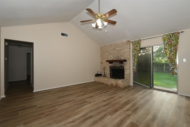 Foto del edificio - 410 Splitrock