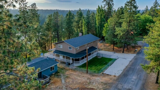 Building Photo - 38015 N Sheets Rd
