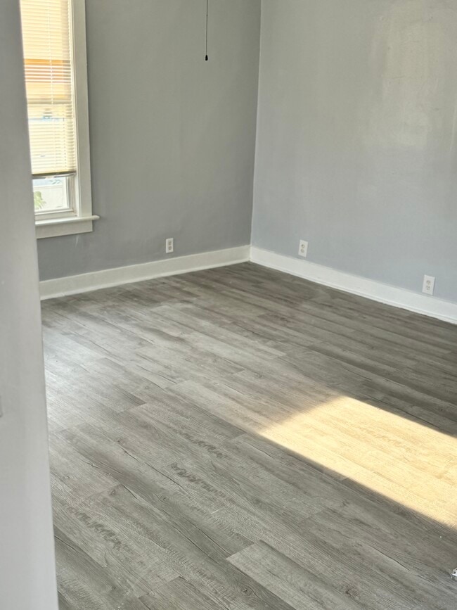 Foto del edificio - 49 Buell St