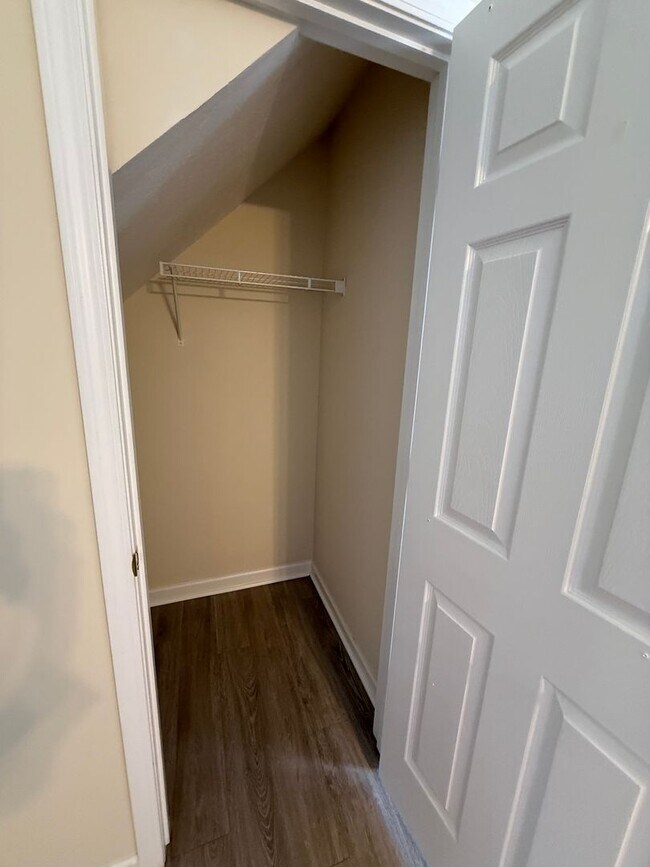 Building Photo - Great location! 3 Bedroom Home in Highly Desirable area of Farragut!