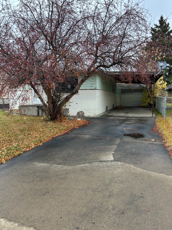 Building Photo - 1611 5th Ave S