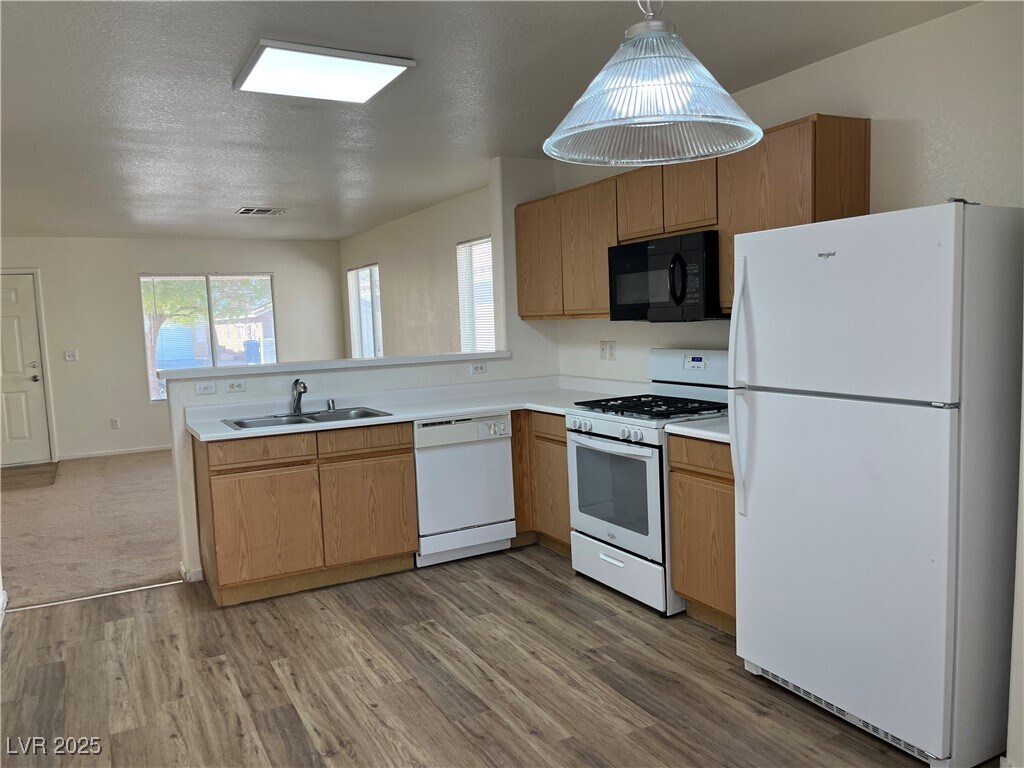 Foto principal - 2842 Kensington St