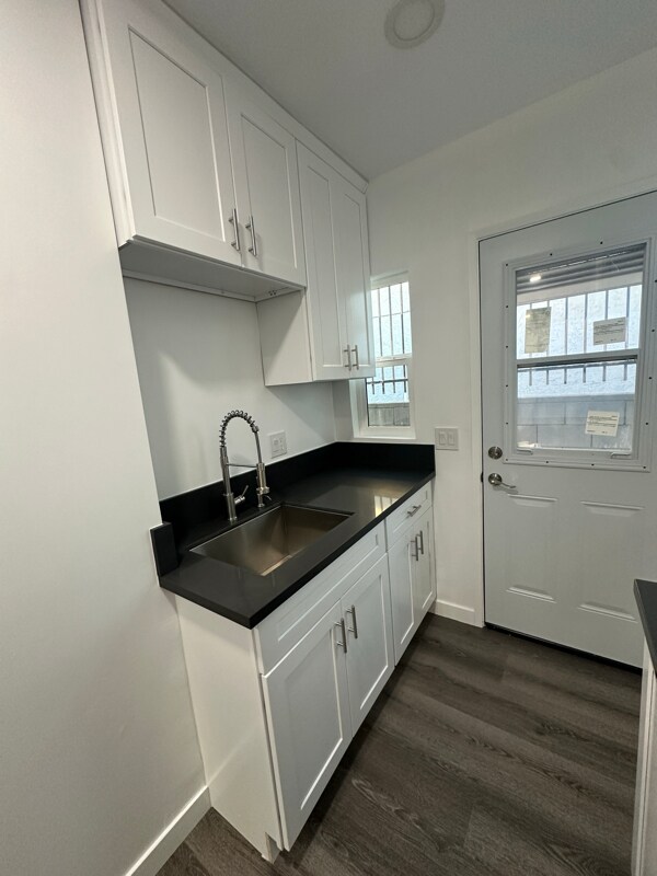 Foto del edificio - 14812 Sylvan St