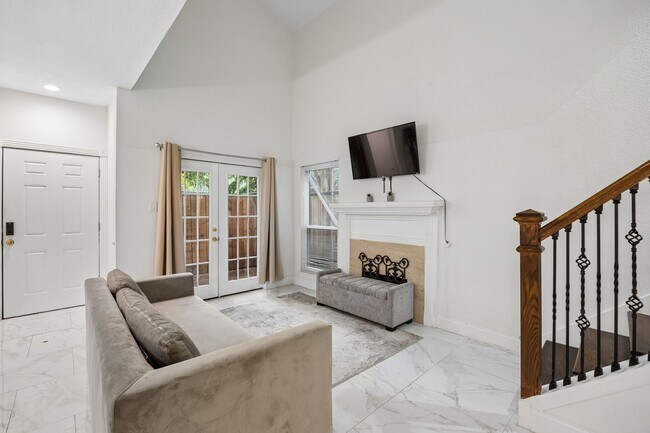 Foto del edificio - 2601 Augusta Dr