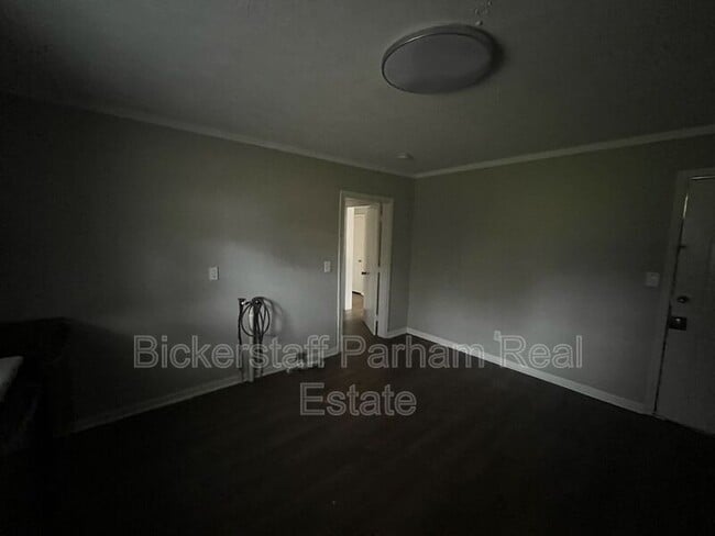 Foto del edificio - 105 Richmond St