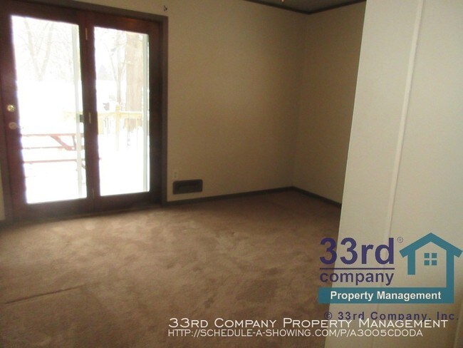 Building Photo - Cottage Grove 4 Bedroom Rambler!