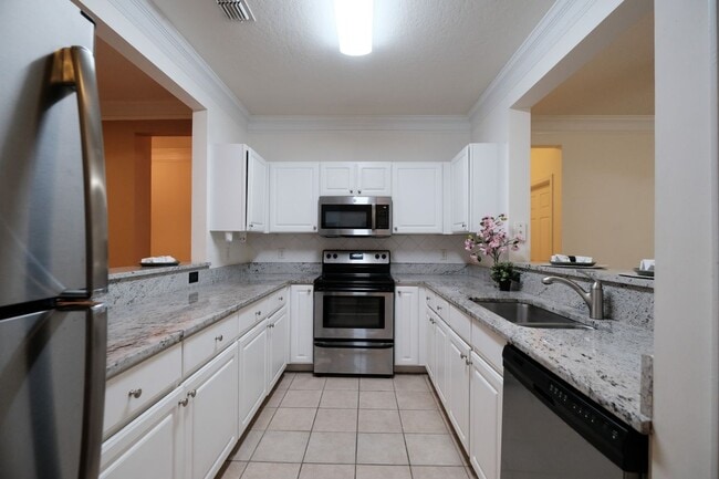 Building Photo - 4007 Westchester Ridge NE