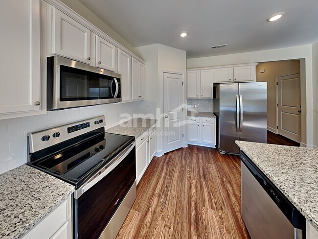 Building Photo - 4728 Chutney Drive