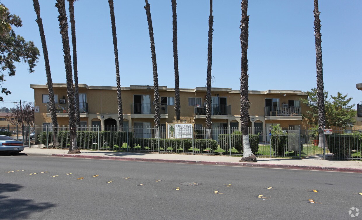 Foto del edificio - Lexington Palms