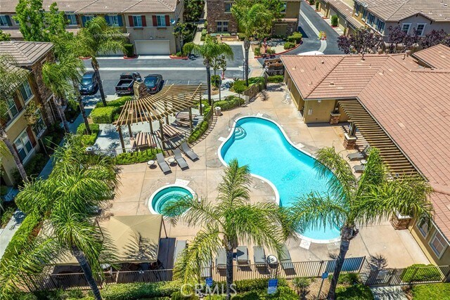 Foto del edificio - 30505 Canyon Hills Rd