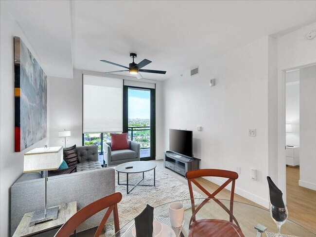 Foto del edificio - 817 N 6th St