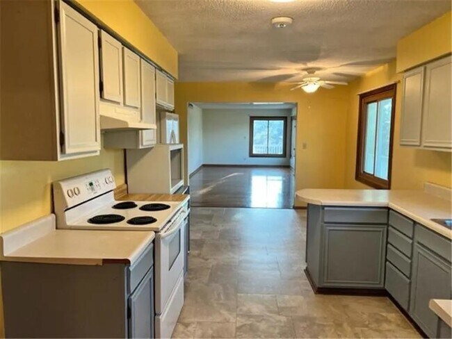 Foto del edificio - 15484 US-10