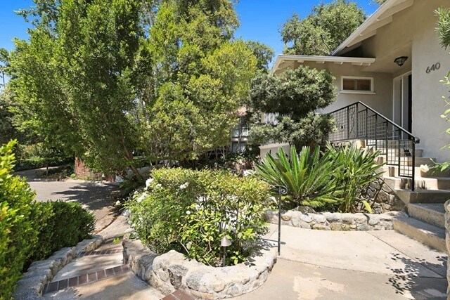 Foto del edificio - 640 Busch Garden Ln