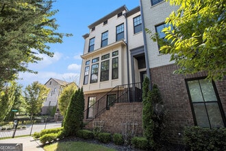 Building Photo - 4300 Walsh Dr