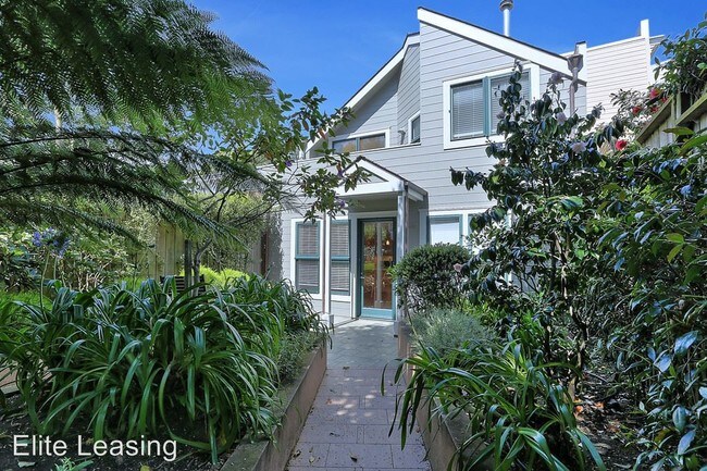 Building Photo - 2 br, 2 bath House - 3410 California Street