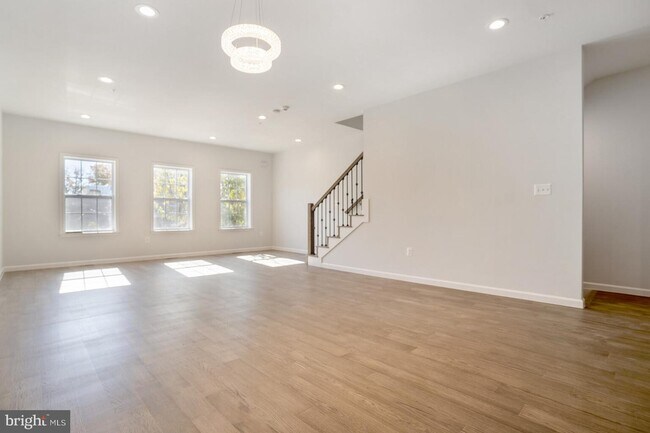 Foto del edificio - 5308 E St SE