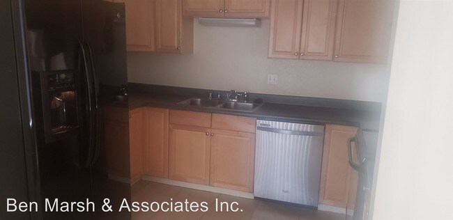 Building Photo - 3 br, 2 bath House - 6124 E. 12th Ave.  #D7