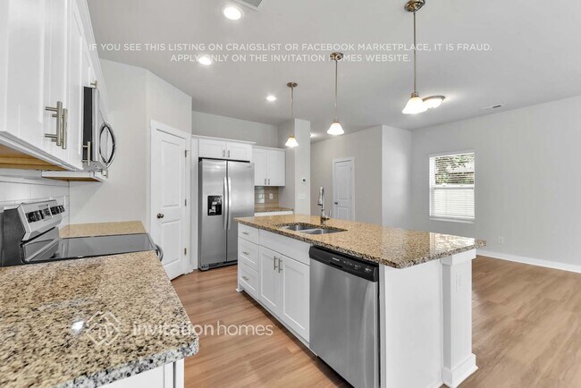 Building Photo - 3007 Ayana Dr