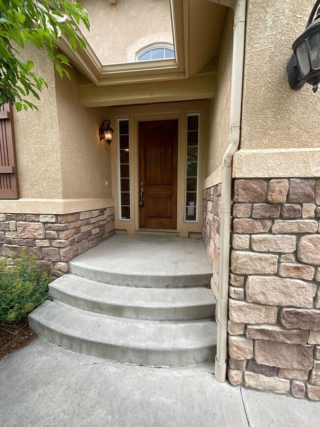 Foto del edificio - 4 Bedroom Home Available Near Briargate Pk...