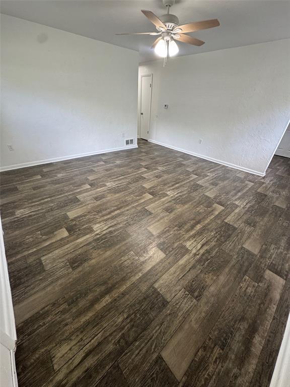 Building Photo - 1640 NE 71st Pl