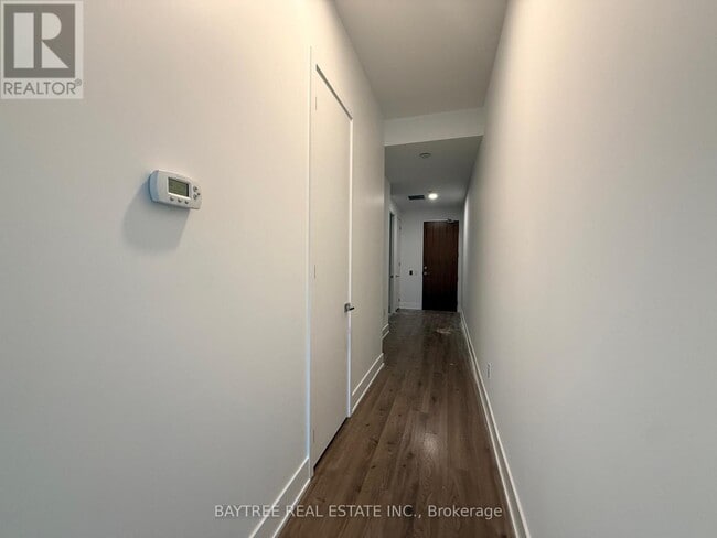 Building Photo - 111 St Clair Ave W