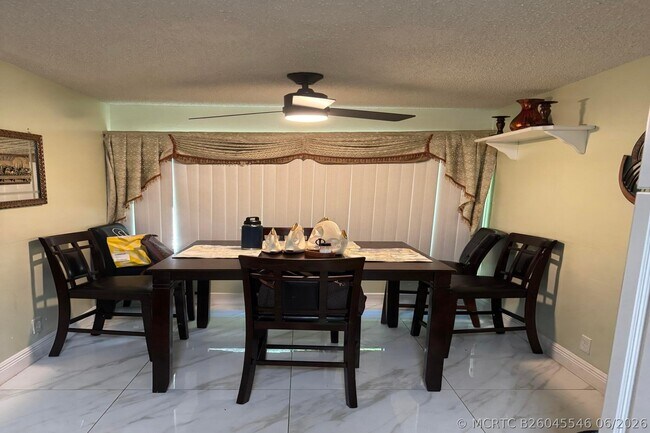Foto del edificio - 8230 9th Ct