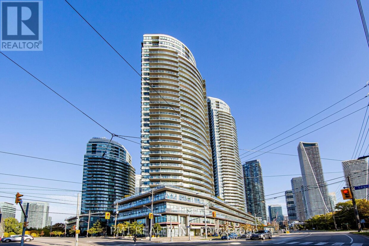 Primary Photo - 2240-2240 Lake Shore Blvd W