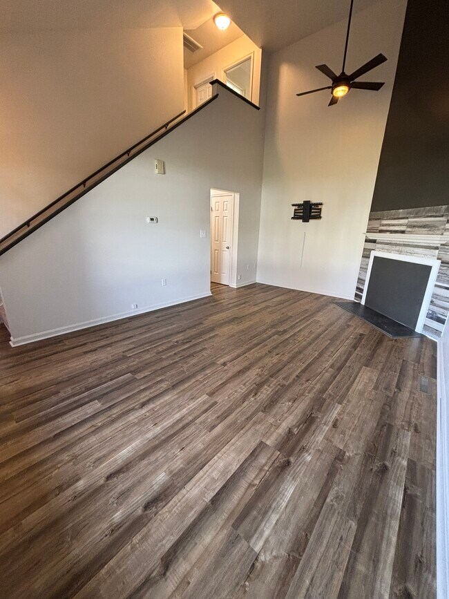 Sala de estar - 405 Franklin St