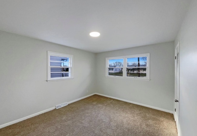 Foto del edificio - 2828 Shartle St