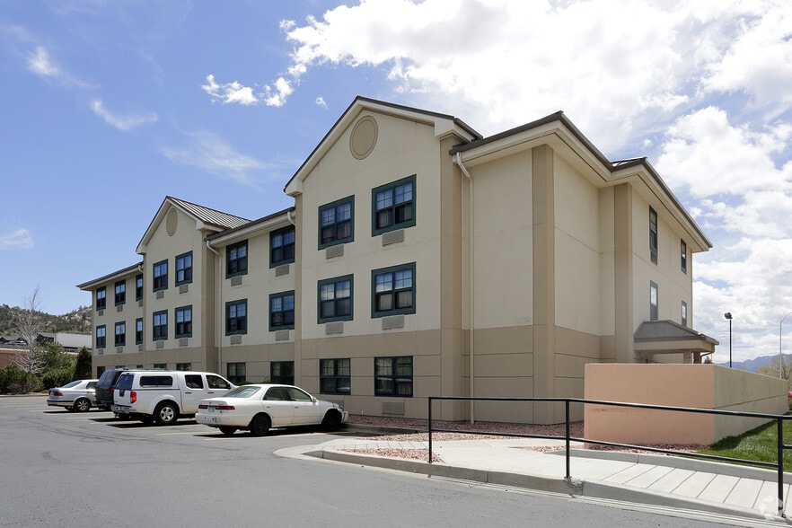 Furnished Studio - Colorado Springs