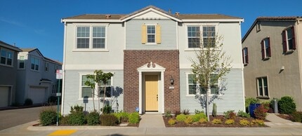 Building Photo - 186 Colner Cir