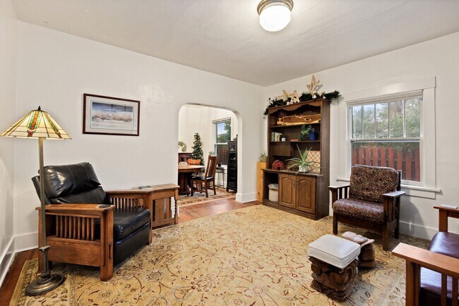 Foto del edificio - 516-523 23rd Ave