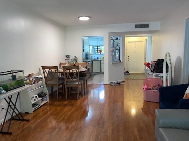 Building Photo - 1250 S Military Trail