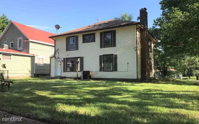 Building Photo - 3 br, 3 bath House - 428 Yuba St