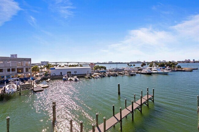 Foto del edificio - 920 N Osceola Ave