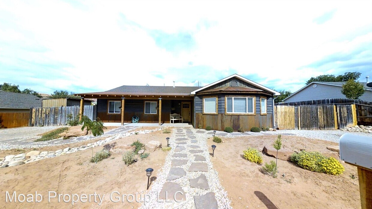 Primary Photo - 1 br, 1 bath House - 1195 Canon Vista Apar...