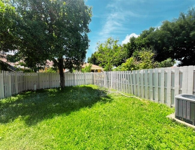 Building Photo - 23712 SW 110th Ave