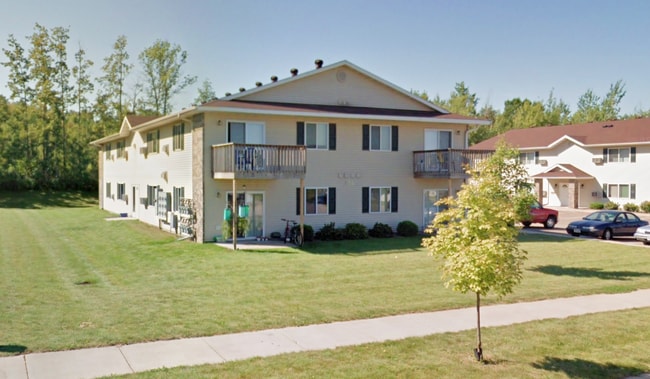 Building Photo - 4532 Arrowhead Dr