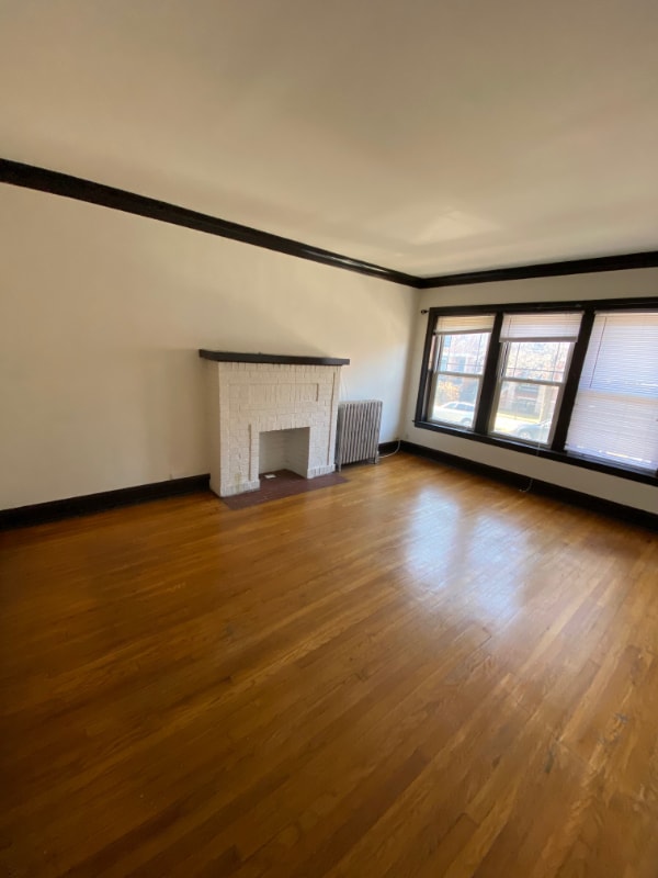 Photo - 3655 N Racine Ave (Chicago, IL)