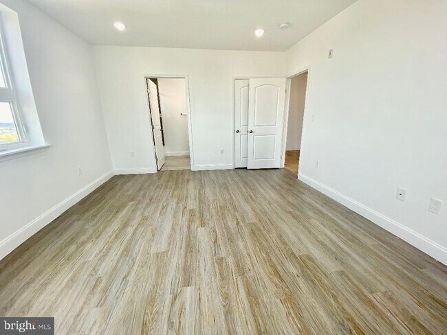 Foto del edificio - 925 N Broad St