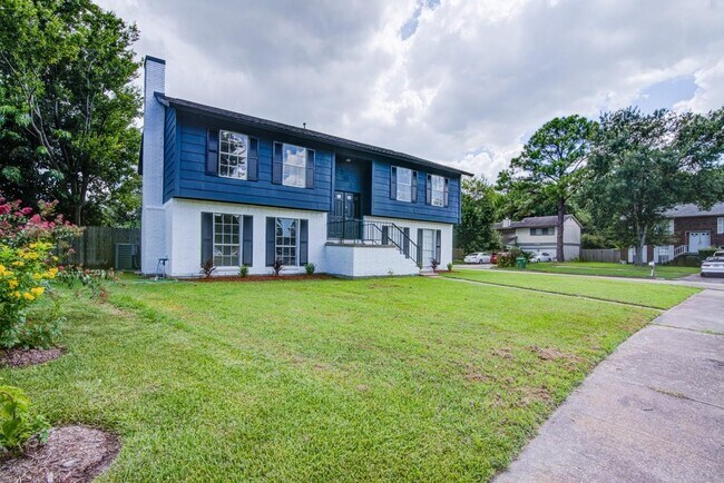 Foto del edificio - 402 Tresvant Dr