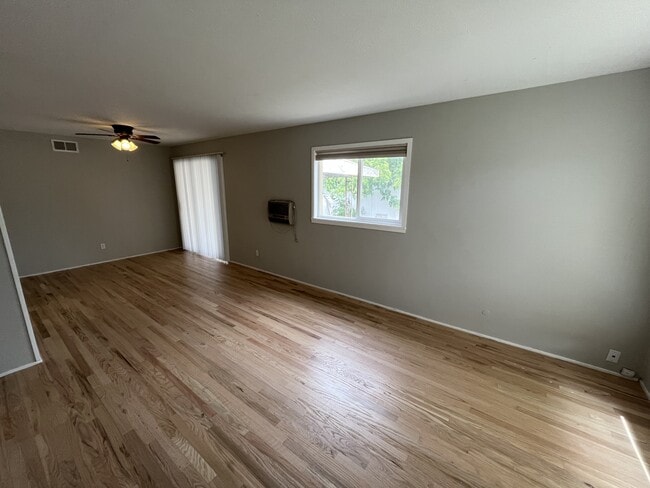 Foto del edificio - 13653 E 13th Ave