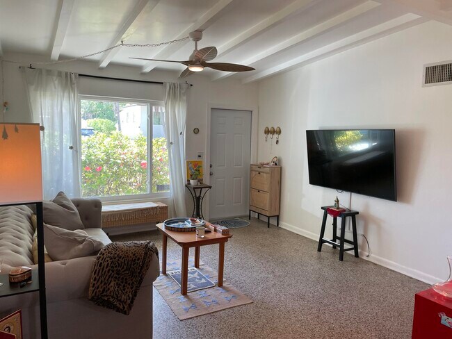 Foto del edificio - 5523 Columbus Rd
