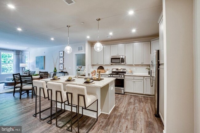 Building Photo - 21731 Dovekie Ter