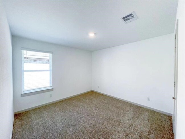 Building Photo - 28919 Yulee Mill Dr