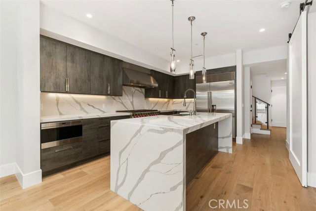 Foto del edificio - 508 Marigold Ave