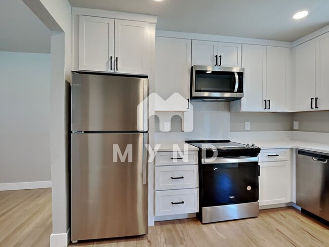 Building Photo - 10492 Marion Way