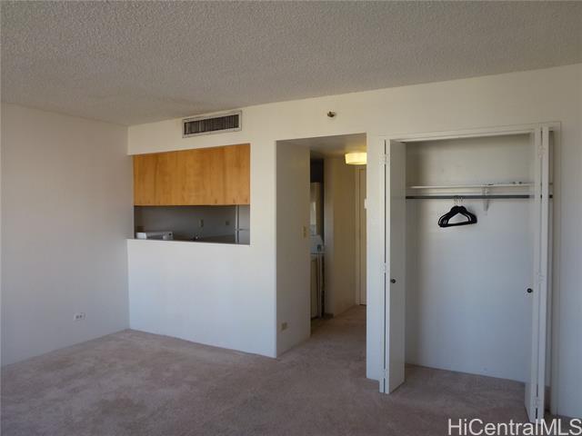 Foto del edificio - 2499 Kapiolani Blvd