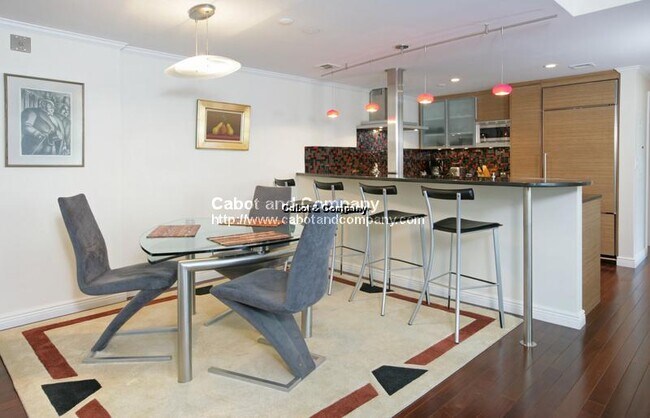 Foto del edificio - 201 Newbury St